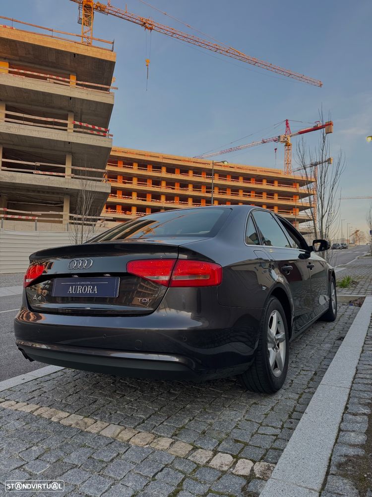 Audi A4 2.0 TDI DPF Ambition - 2