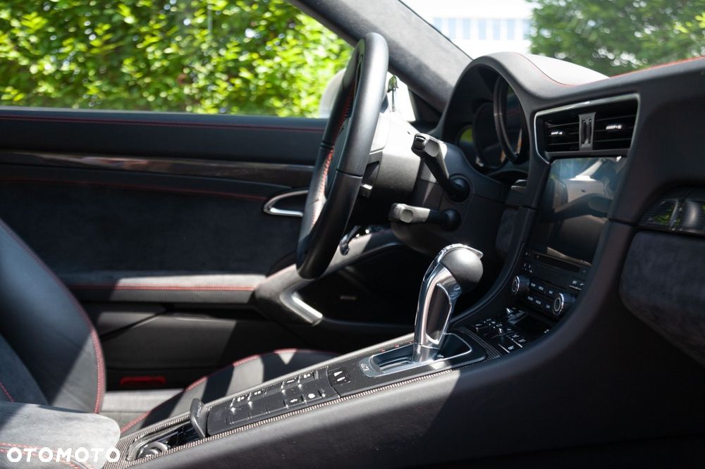 Porsche 911 - 21