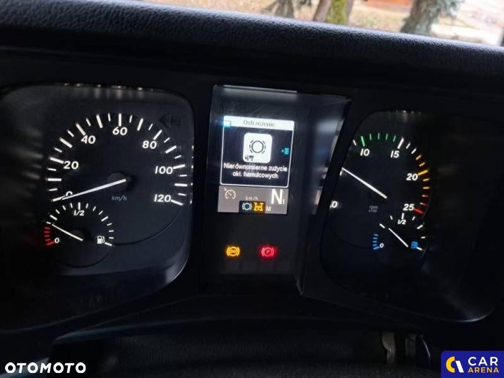 Mercedes-Benz Arocs - 17