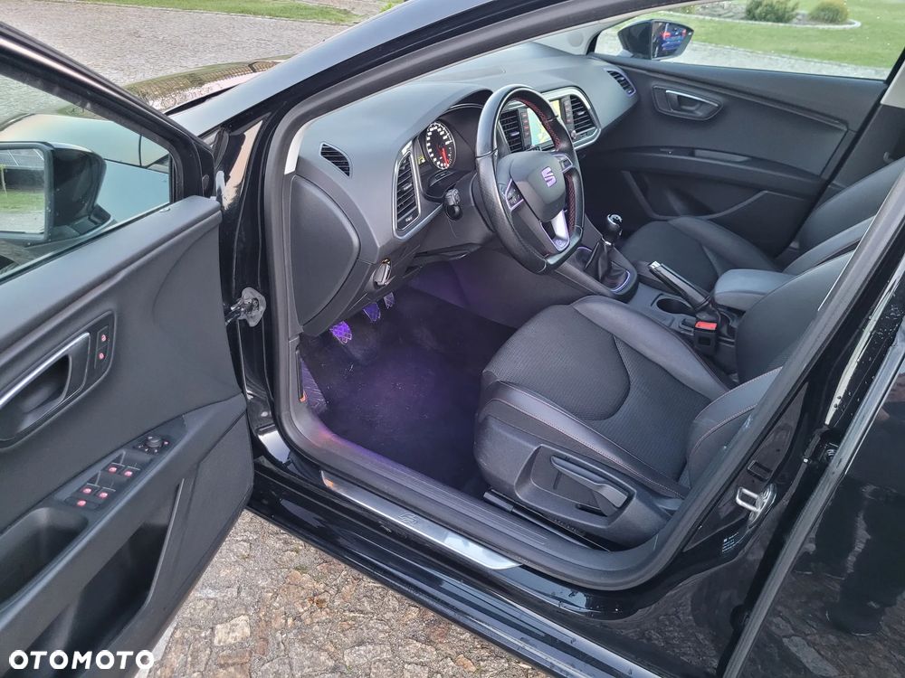 Seat Leon 2.0 TDI DPF FR Black Matt Edition - 6