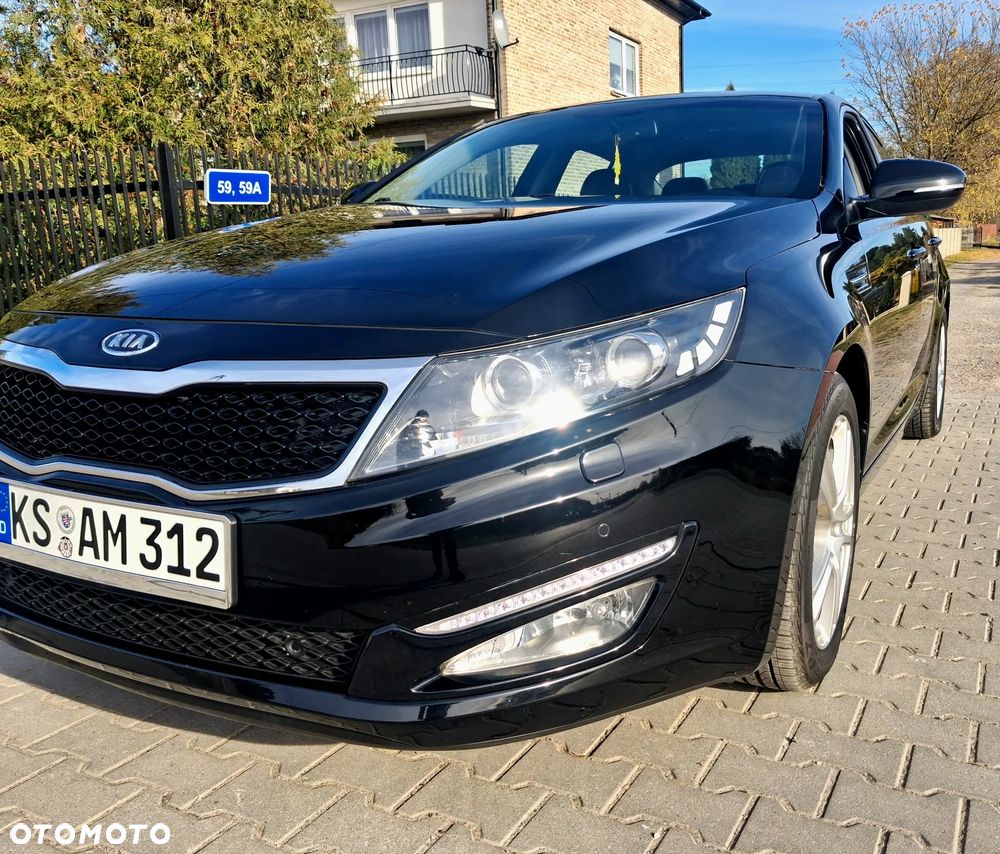 Kia Optima - 11