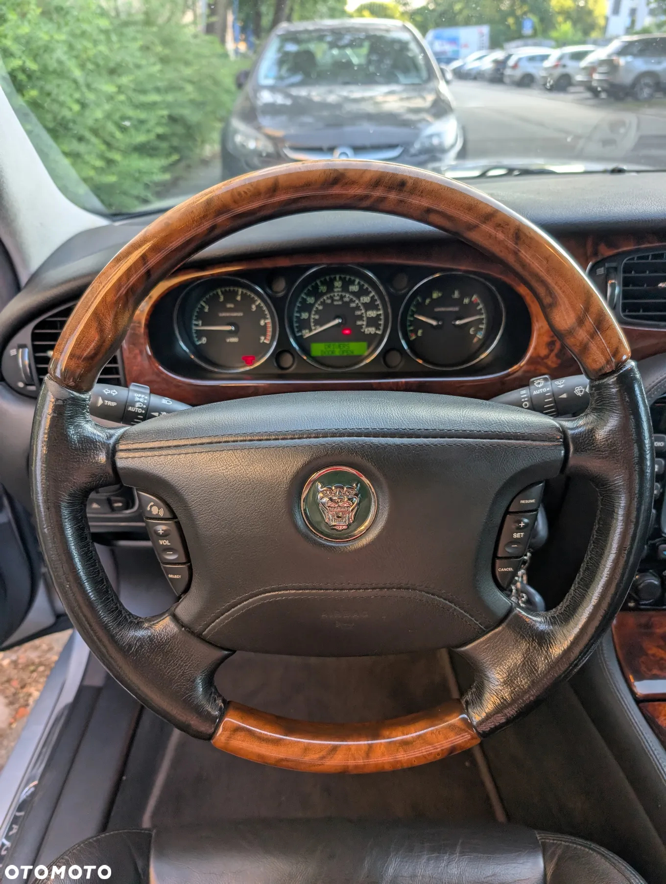 Jaguar XJR 4.2 - 34