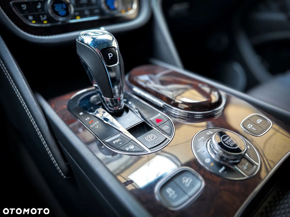Bentley Bentayga W12 - 19