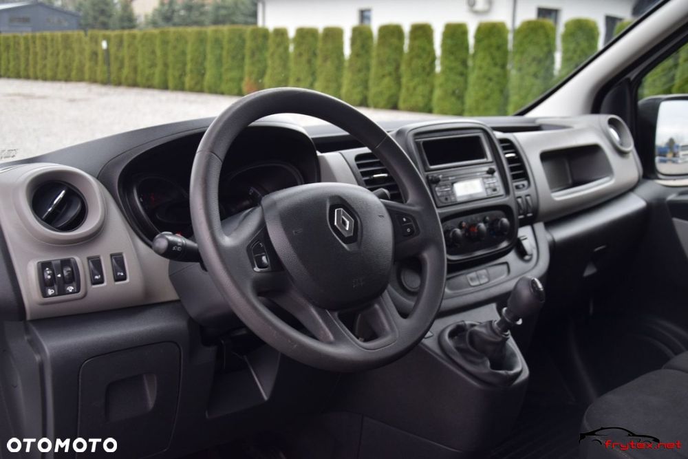 Renault Trafic - 18