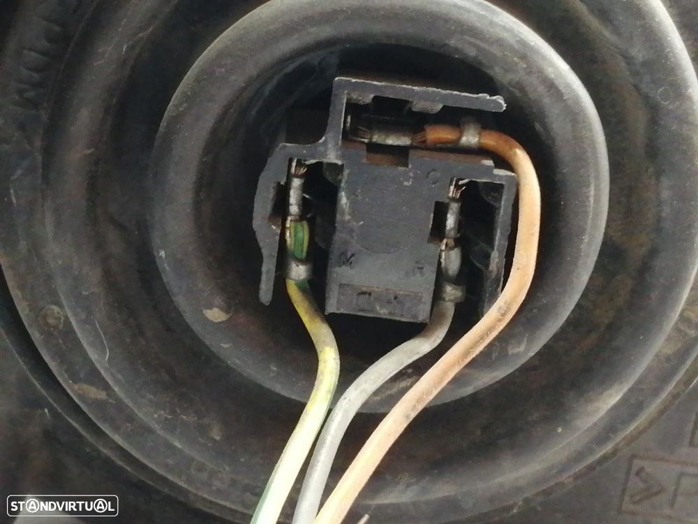 FAROL ESQUERDO PEUGEOT 206 FASTBACK 2000 -9640559580 - 2