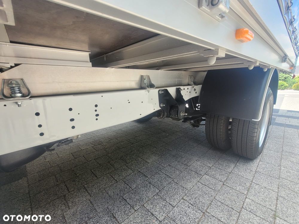 Ford Transit - 11