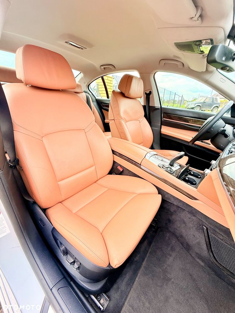 BMW Seria 7 730d - 9