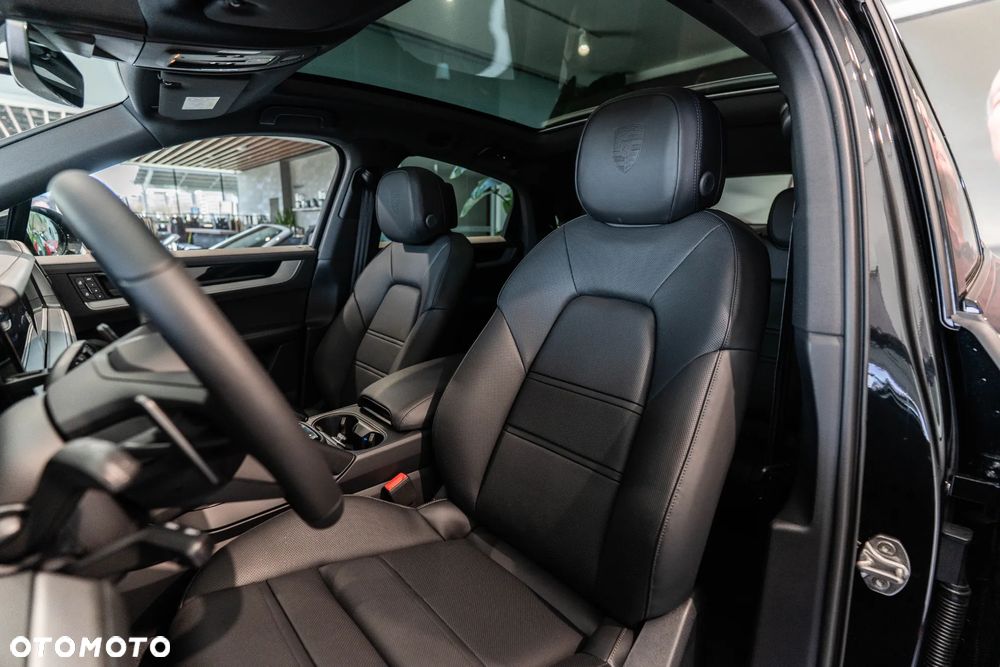 Porsche Cayenne E-Hybrid PHEV - 11