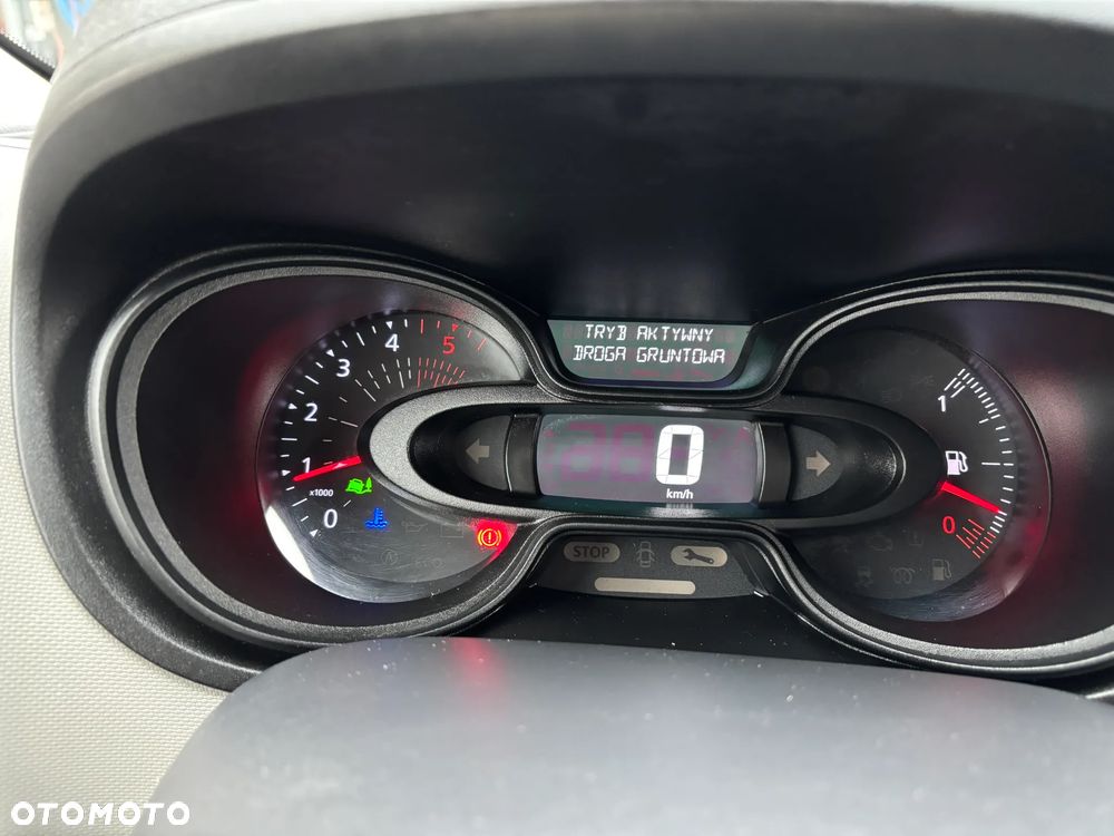 Renault Trafic - 32