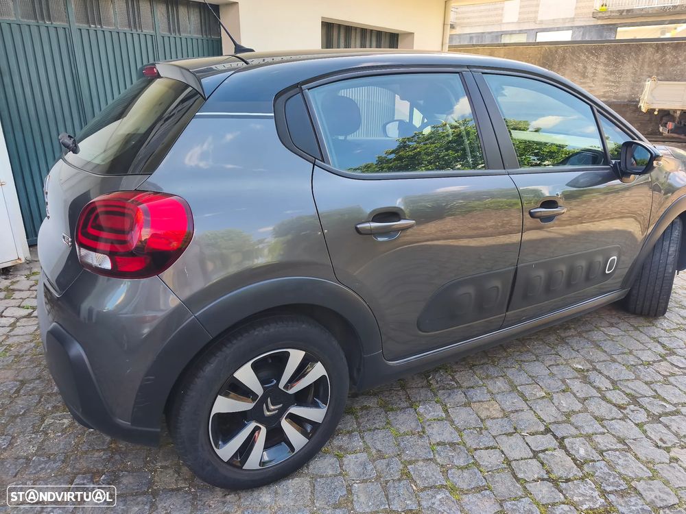 Citroën C3 1.2 PureTech Feel - 2