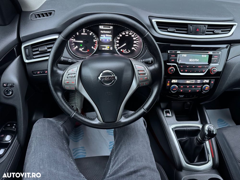 Nissan Qashqai - 14
