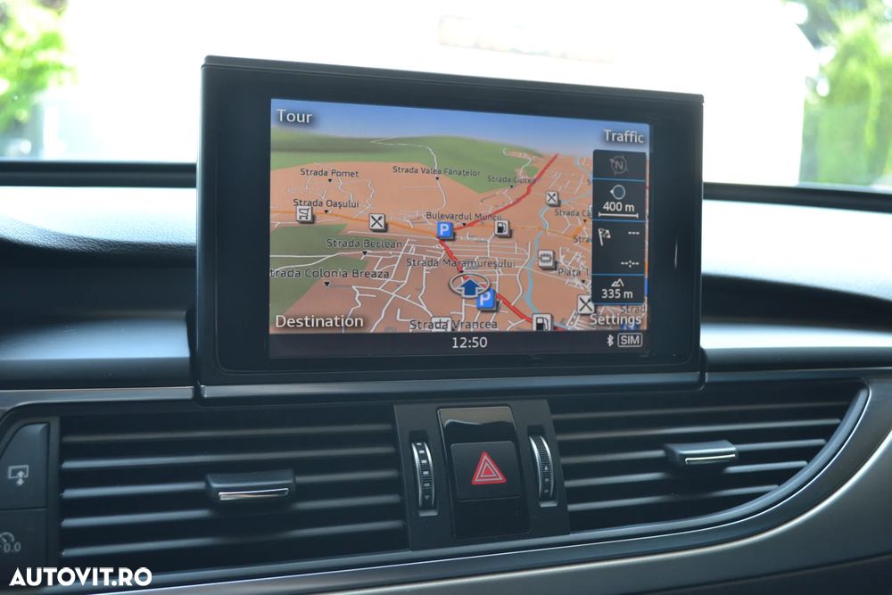Audi A6 Allroad - 26
