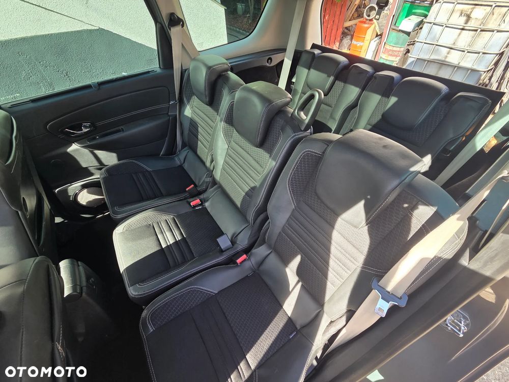 Renault Grand Scenic ENERGY dCi 110 EDC BOSE EDITION - 6