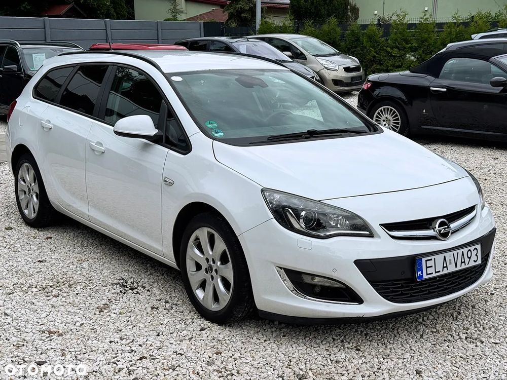 Opel Astra 1.4 Turbo Sports Tourer ecoFLEX Start/Stop Innovation - 2