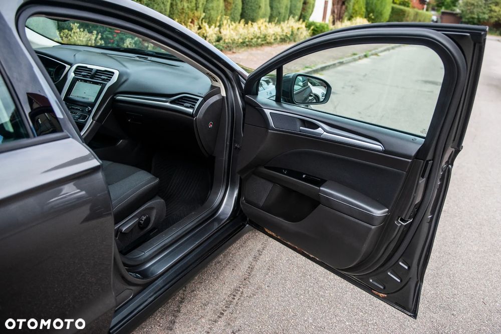 Ford Mondeo 2.0 EcoBlue Business Edition - 37