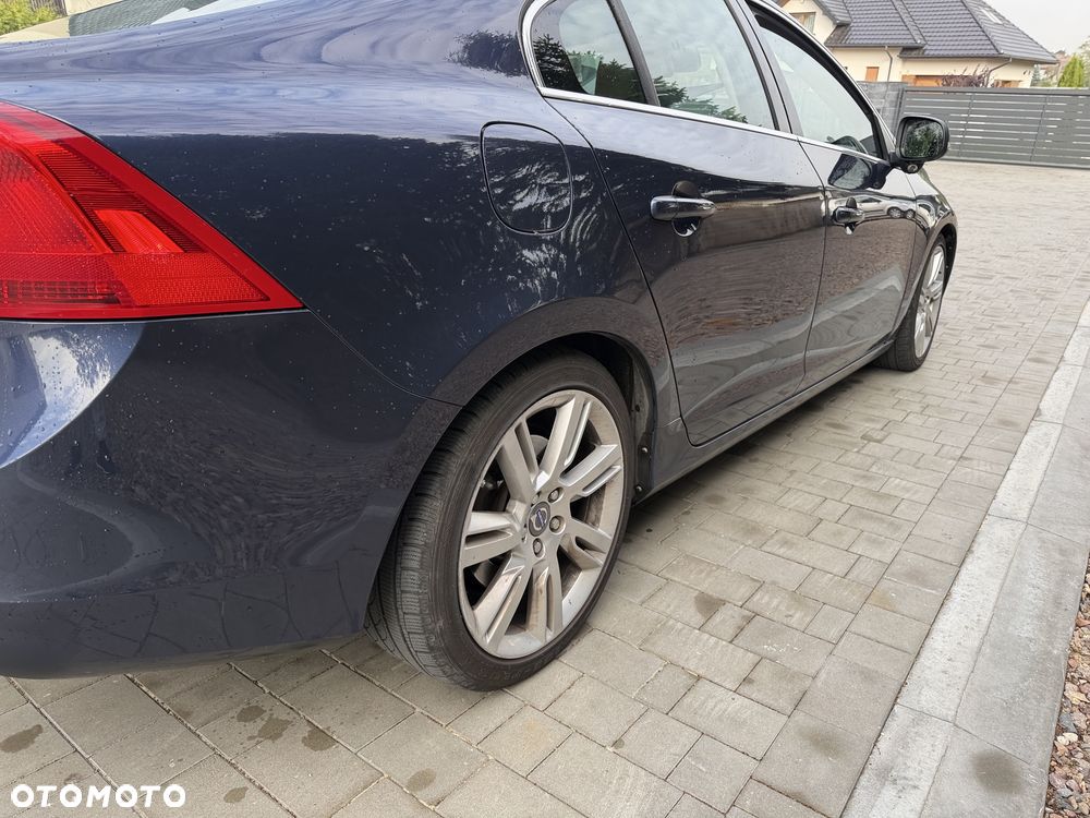 Volvo S60 2011 photo 5