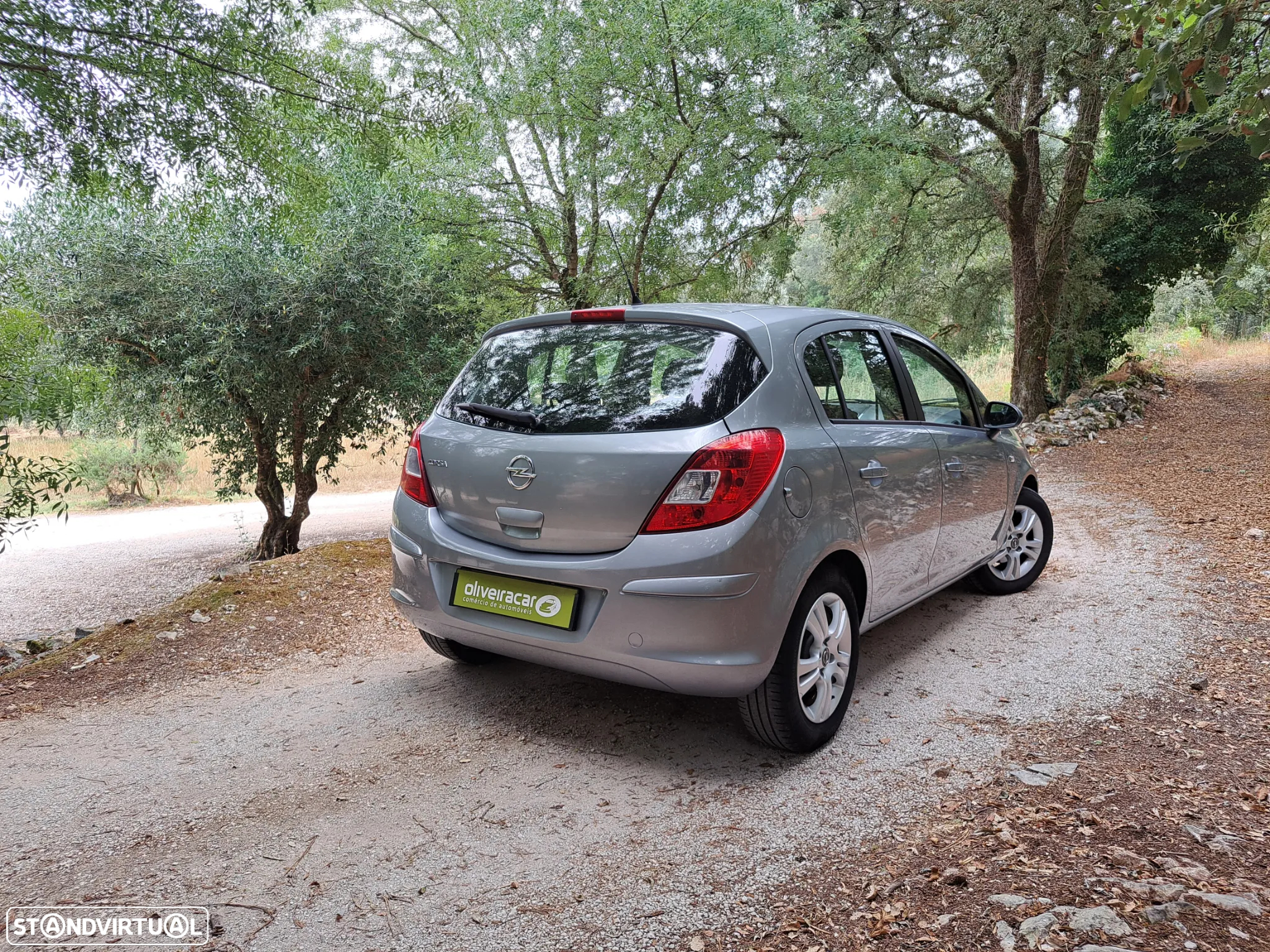 Opel Corsa - 22