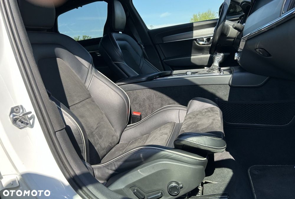 Volvo S90 - 21