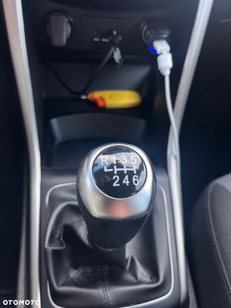 Hyundai i30 1.6 CRDI Trend - 20