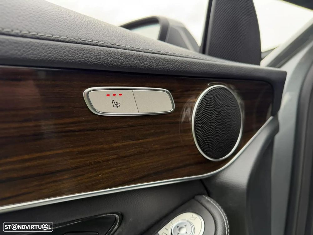 Mercedes-Benz GLC 300 e 4Matic - 19