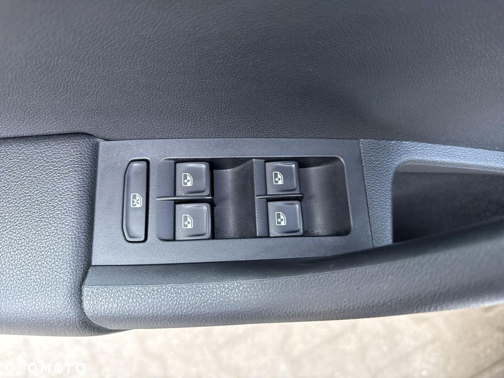 Skoda Octavia 1.6 TDI SCR Ambition - 18