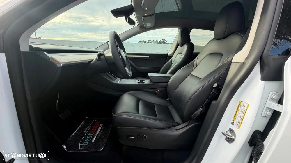 Tesla Model Y Tração Traseira - 22