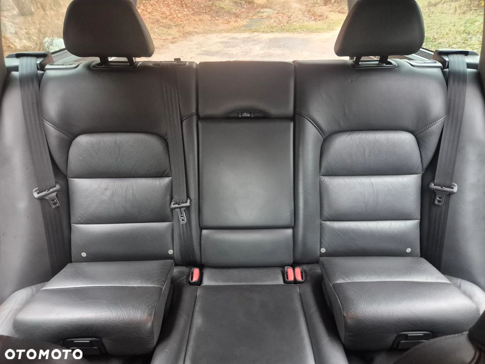 Volvo V70 D4 Geartronic Momentum - 21