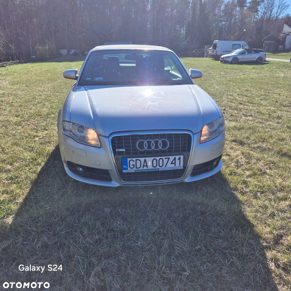Audi A4 Cabrio 3.0 TDI DPF quattro - 3