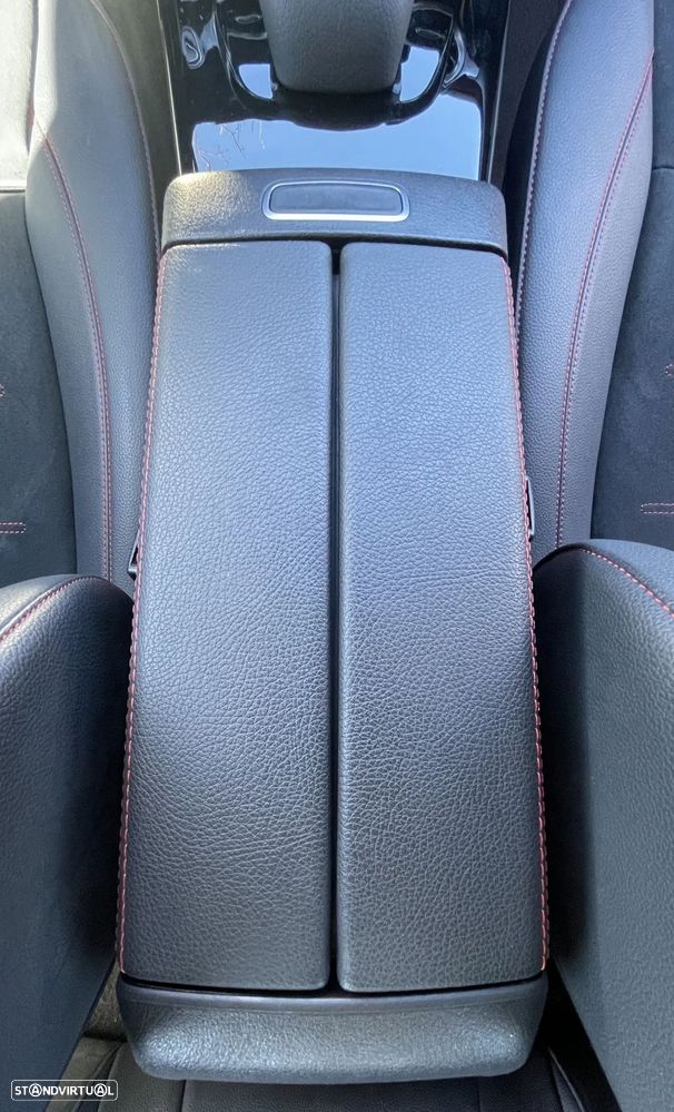 Mercedes-Benz A 250 e 8G-DCT AMG Line - 36