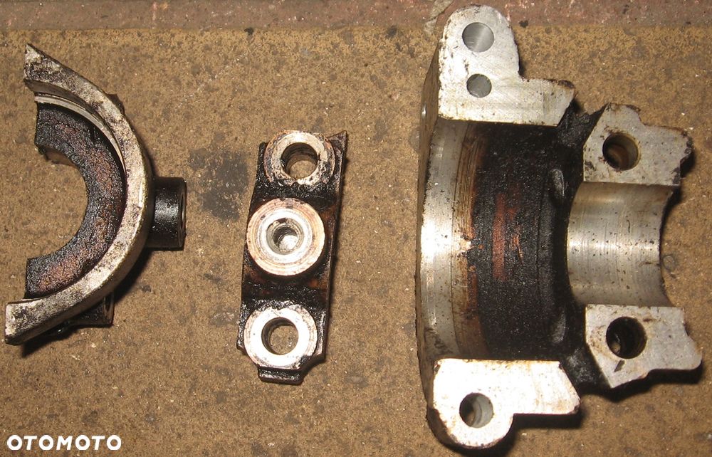 wałek rozrządu panewka POLO LUPO 95-00  VOLKSWAGEN POKRYWA ZAWORÓW - 2