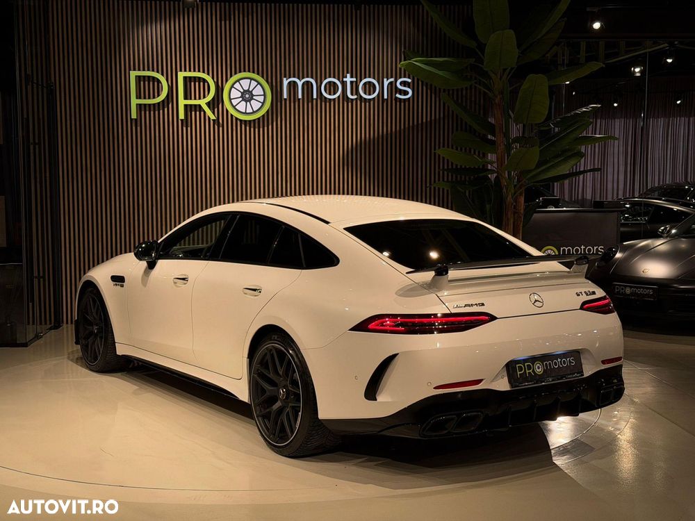Mercedes-Benz AMG GT - 13