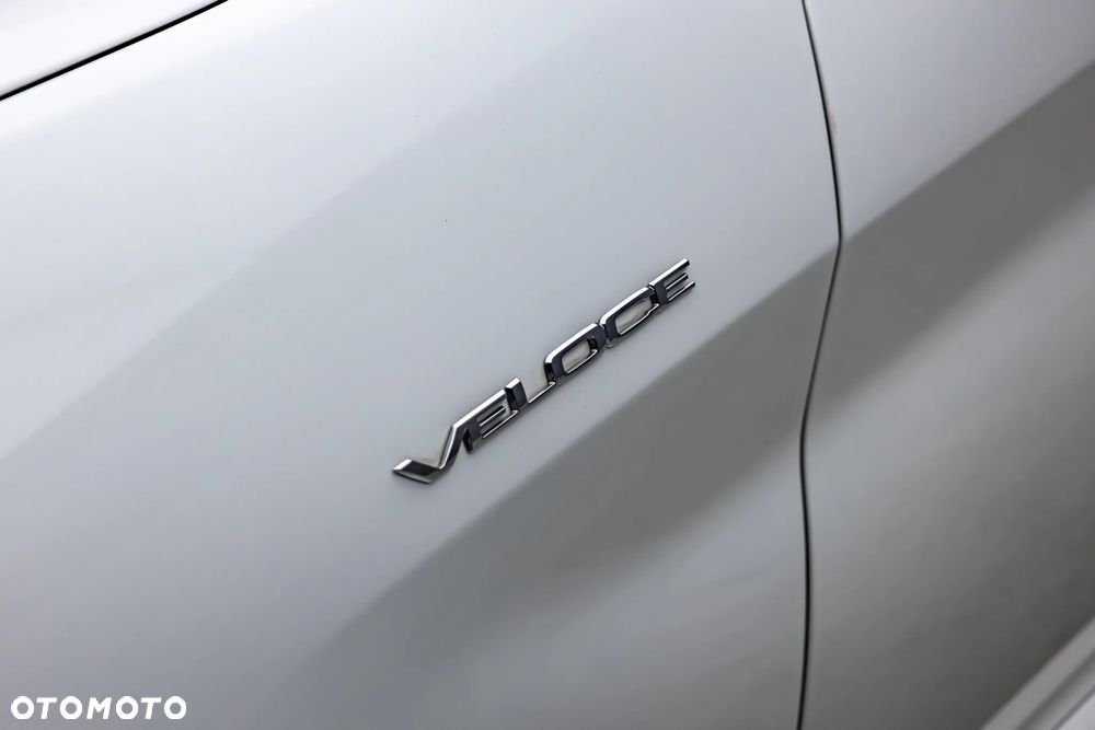 Alfa Romeo Giulia 2.0 Turbo 16V AT8-Q4 Veloce - 7