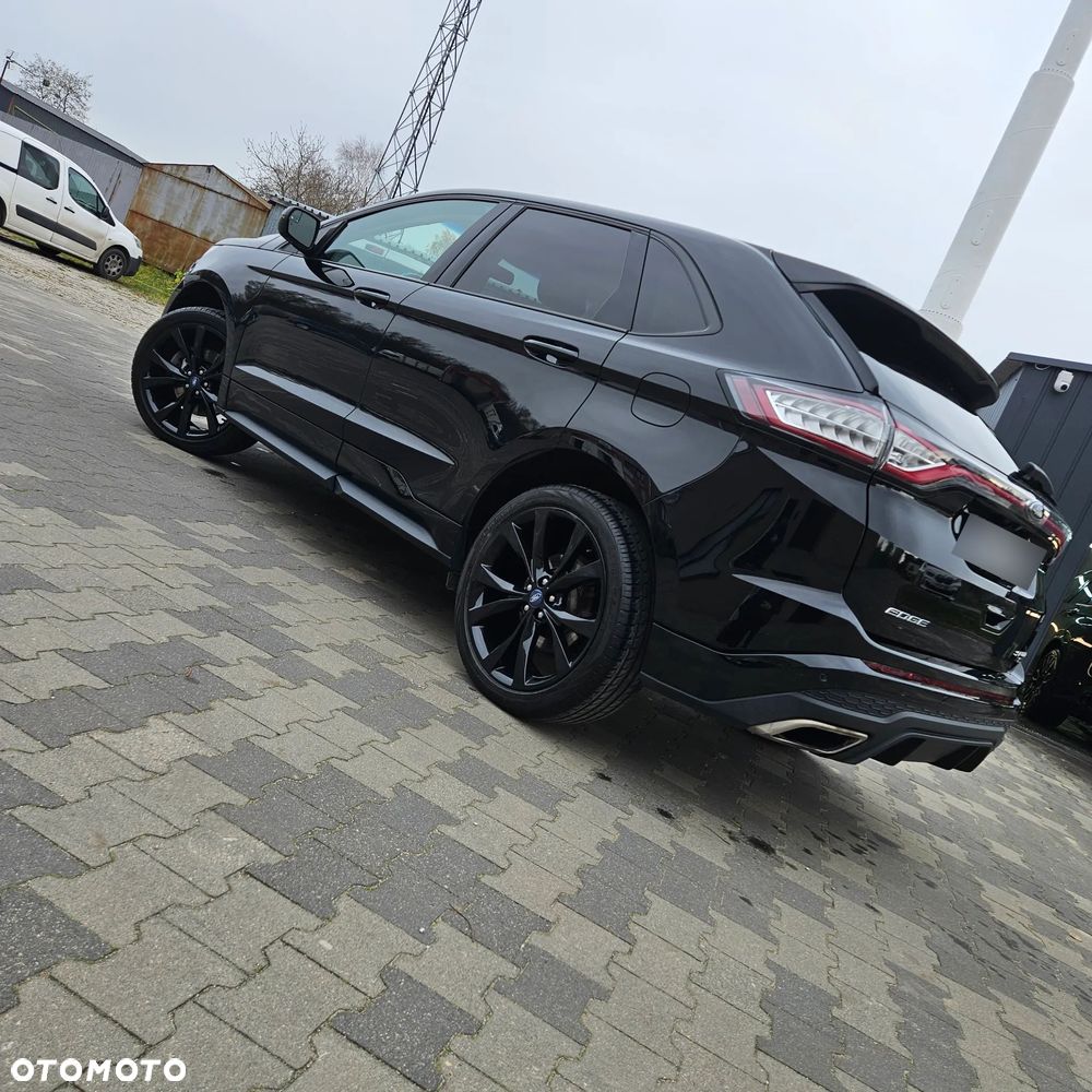 Ford Edge - 11
