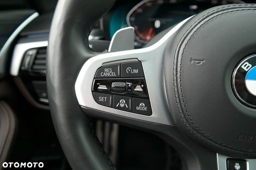 BMW Seria 5 - 23