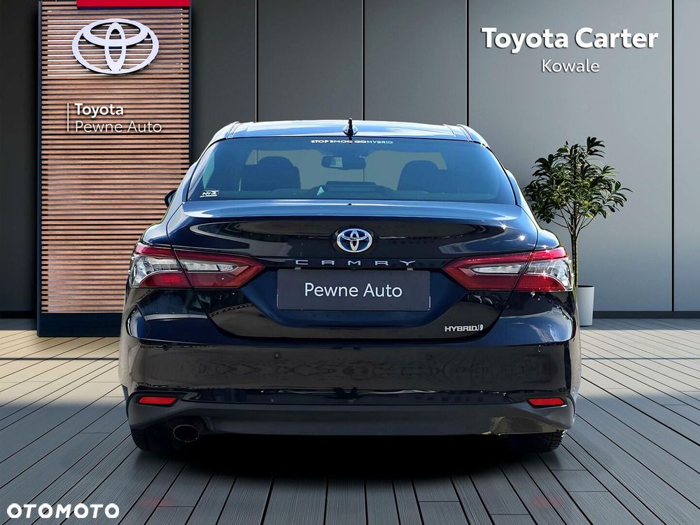 Toyota Camry 2.5 Hybrid Executive CVT - 6