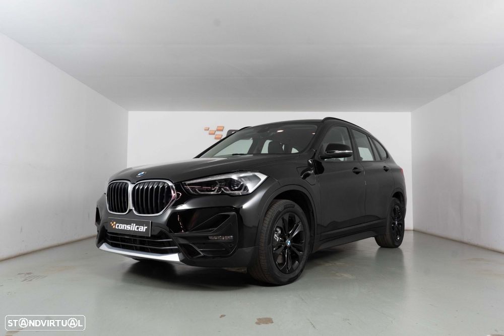 BMW X1 25 e xDrive Corporate Edition - 9
