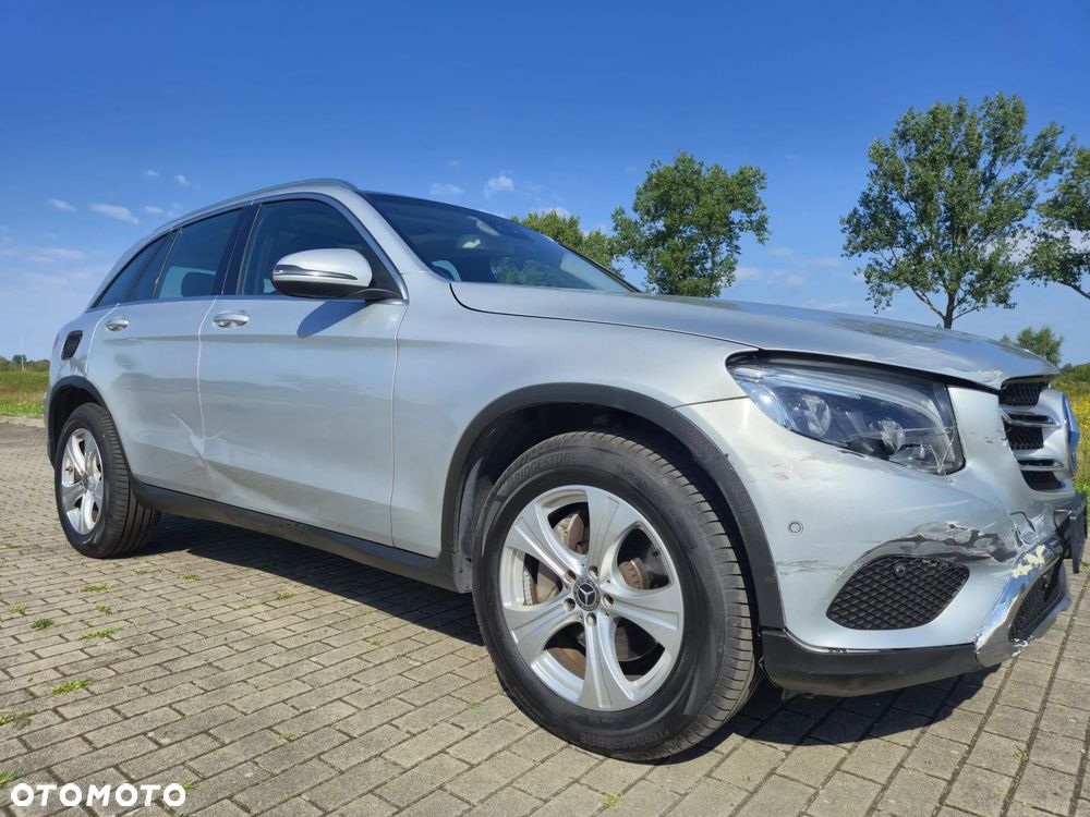 Mercedes-Benz GLC 250 d 4-Matic - 4
