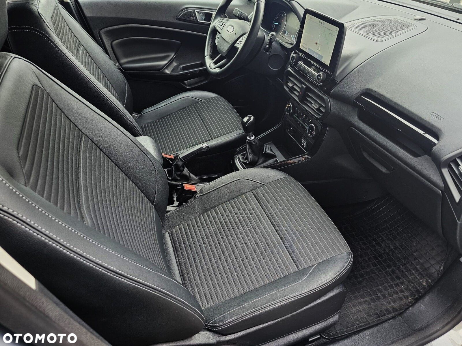 Ford EcoSport 1.0 EcoBoost Titanium ASS - 10