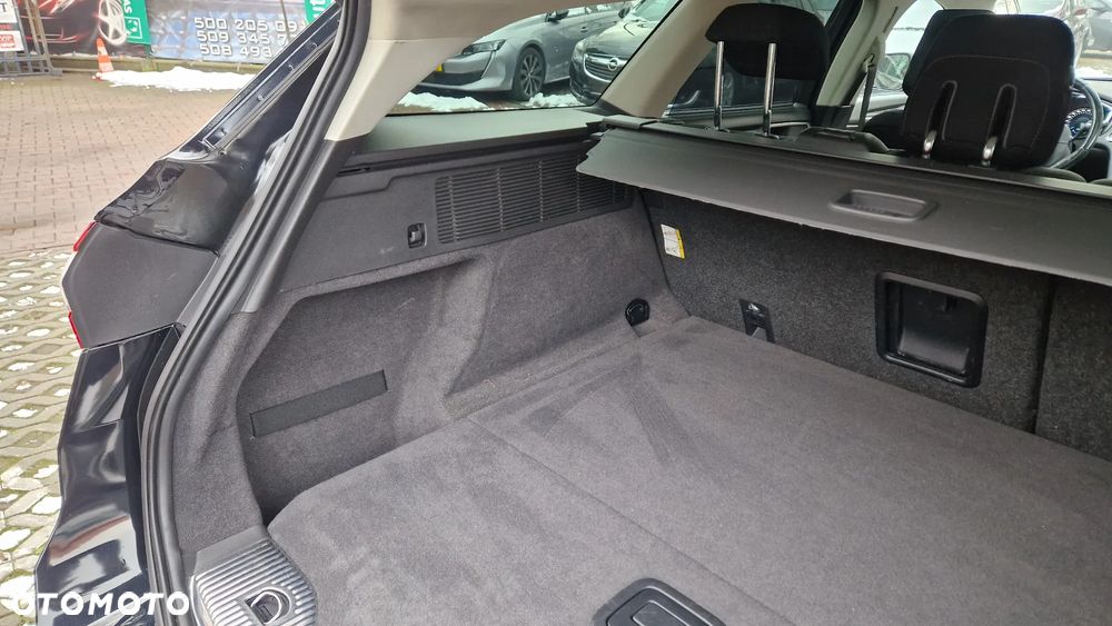 Ford Mondeo 2.0 TDCi Start-Stopp Titanium - 24