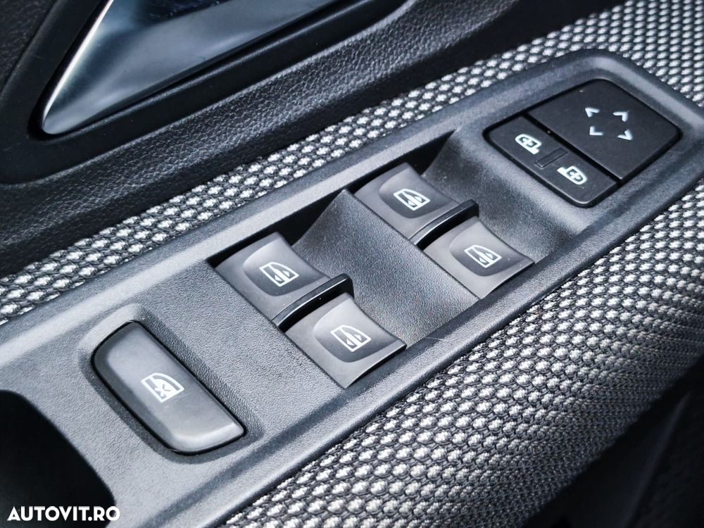 Dacia Logan TCe 90 CVT Prestige - 22