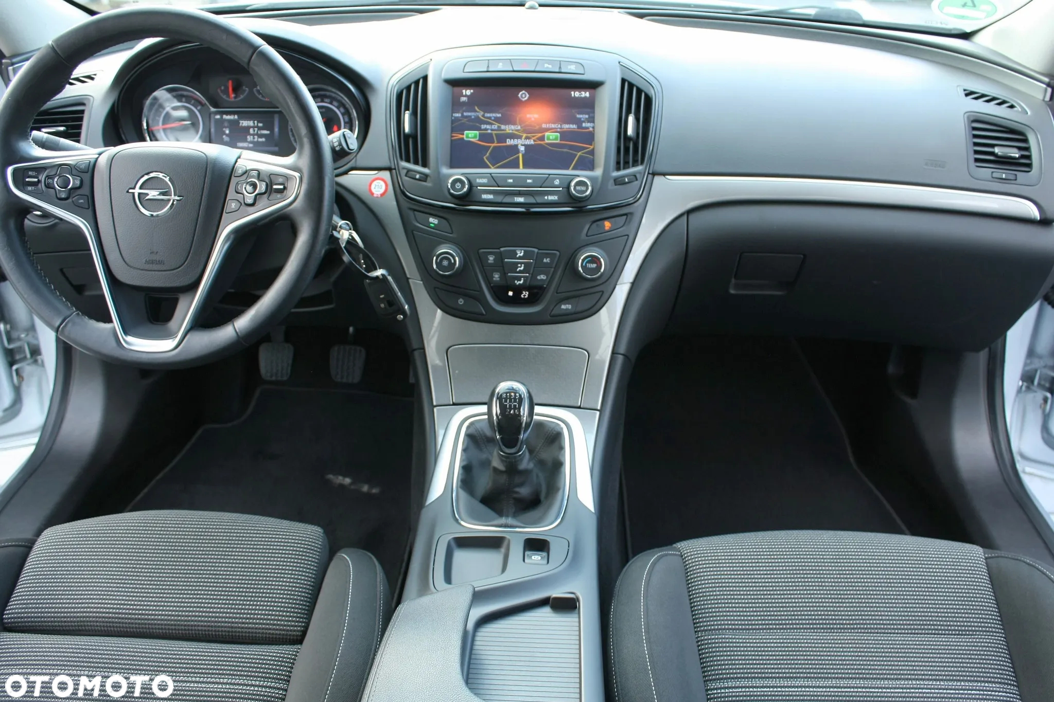Opel Insignia - 28