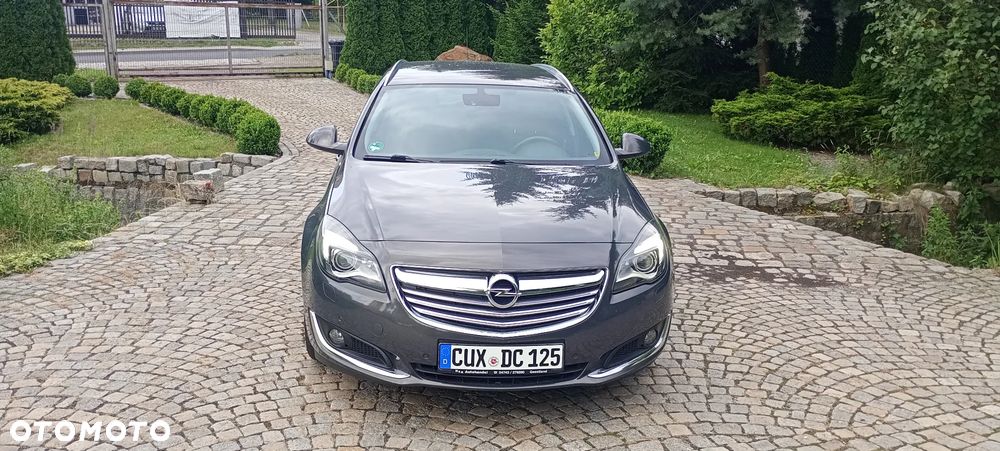 Opel Insignia 2.0 CDTI 4x4 ecoFLEX Start/Stop Innovation - 2