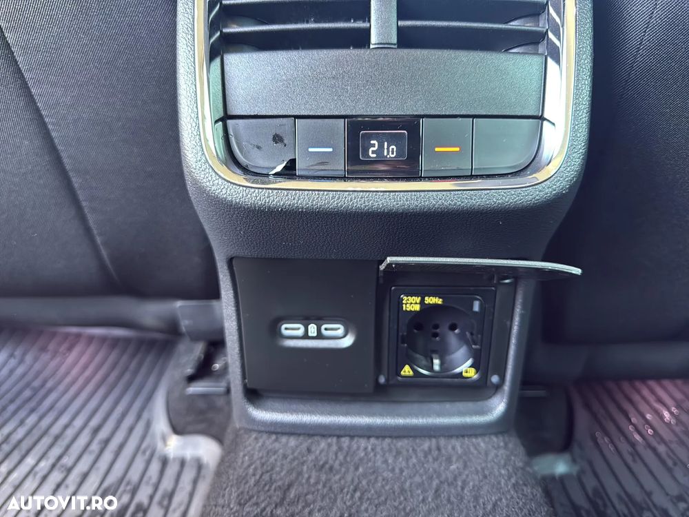 Skoda Octavia 2.0 TDI DSG Style - 25