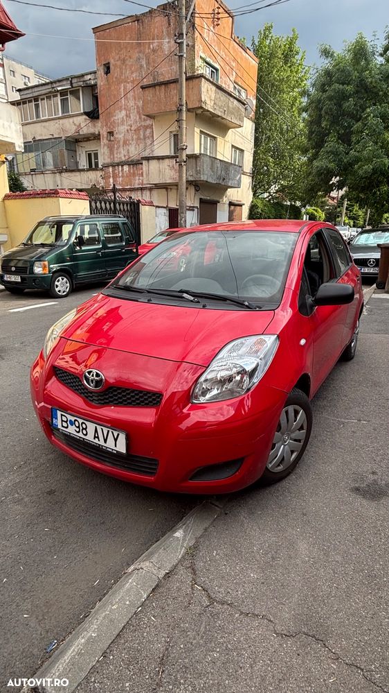 Toyota Yaris 1.0 - 4