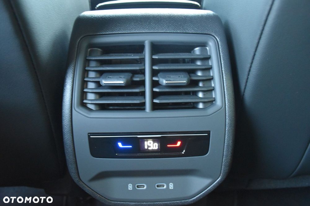 Cupra Formentor 1.5 TSI DSG - 31