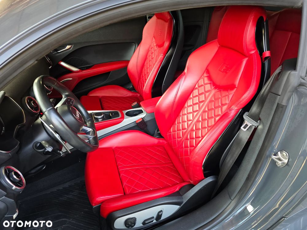 Audi TT Coupé - 3