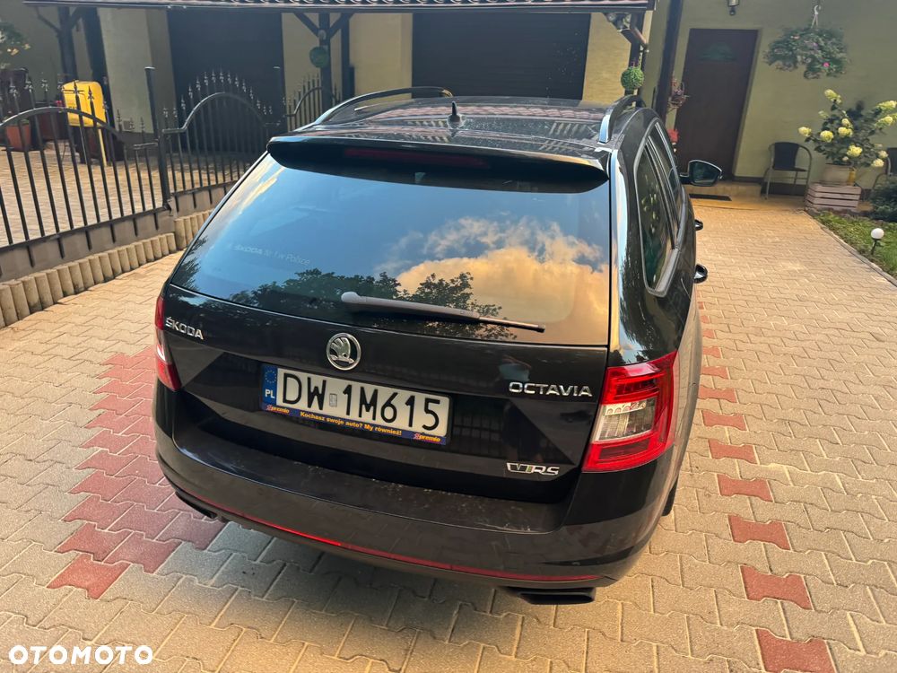 Skoda Octavia 2.0 TSI RS DSG - 6