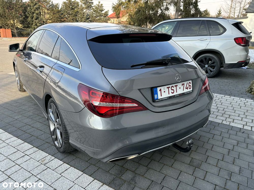 Mercedes-Benz CLA 180 Peak Edition - 4
