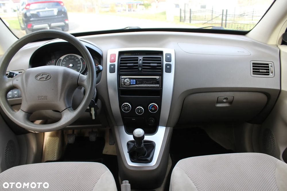 Hyundai Tucson 2.0 4WD GLS - 6