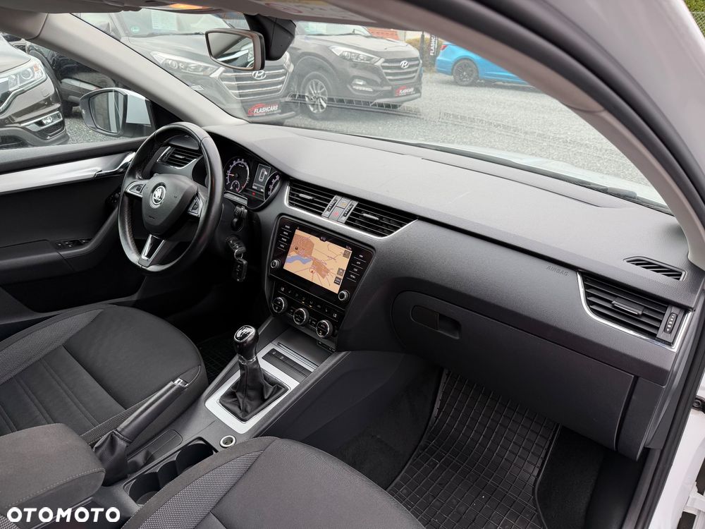 Skoda Octavia 1.6 TDI Soleil - 12